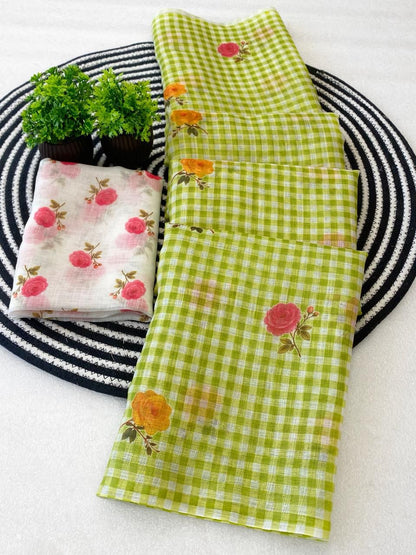 Green Soft Linen Saree with Checks Pattern and Floral Motifs With Blouse